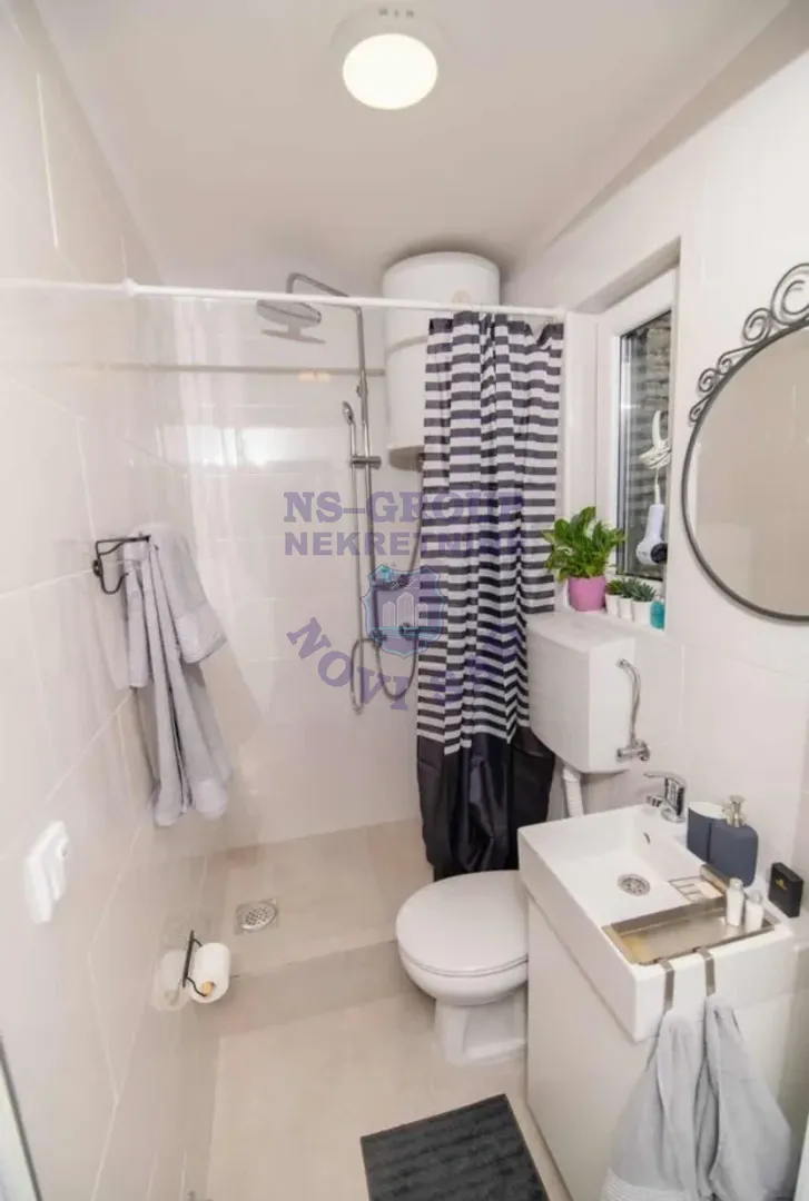 stan na prodaju Novi Sad 49m2 564441
