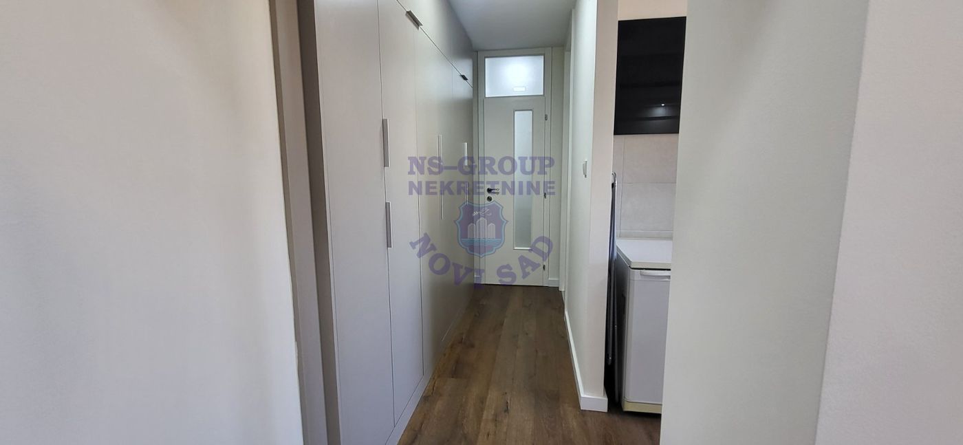 stan na prodaju Novi Sad 57m2 564476