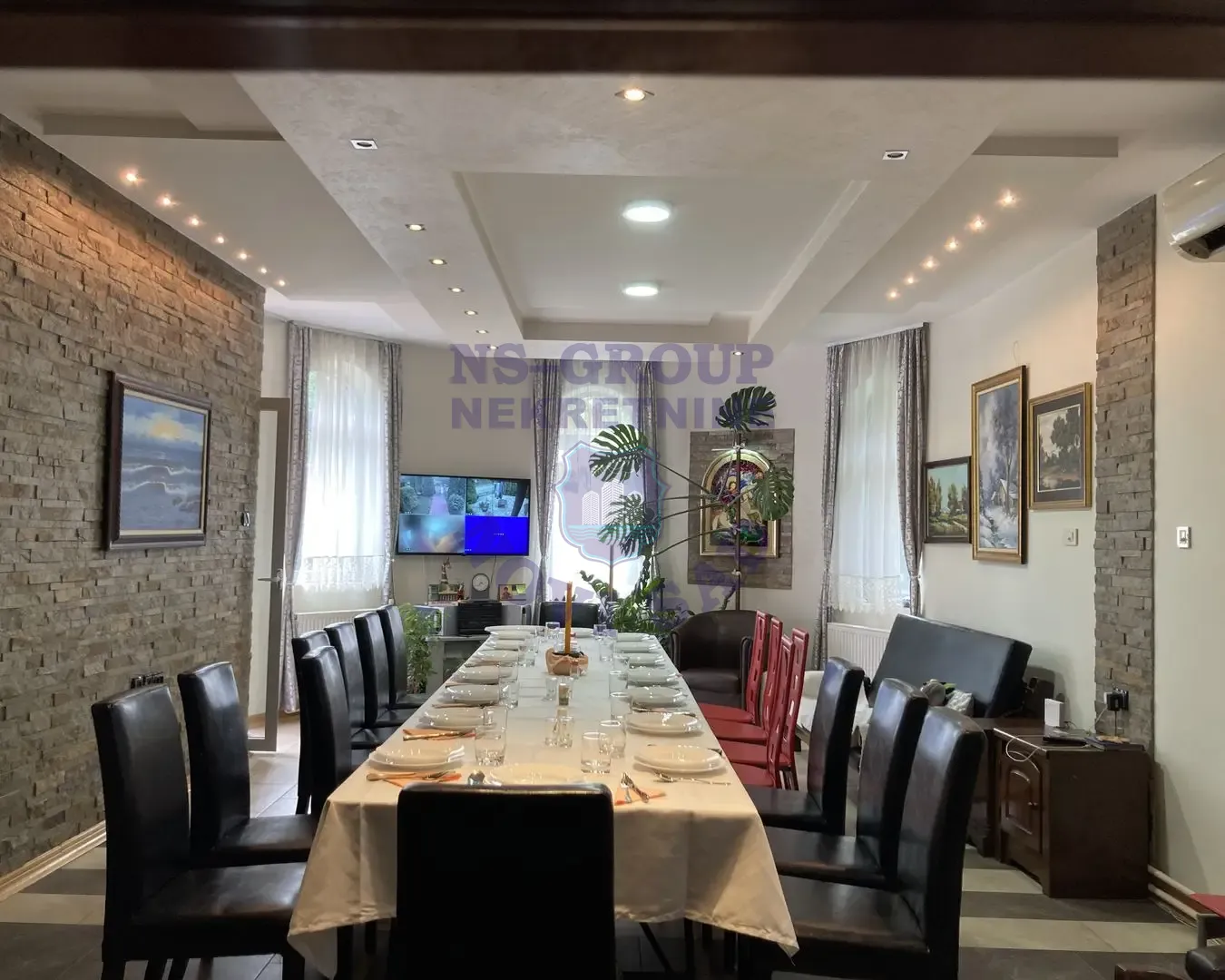 kuca na prodaju Palić 305m2 548739