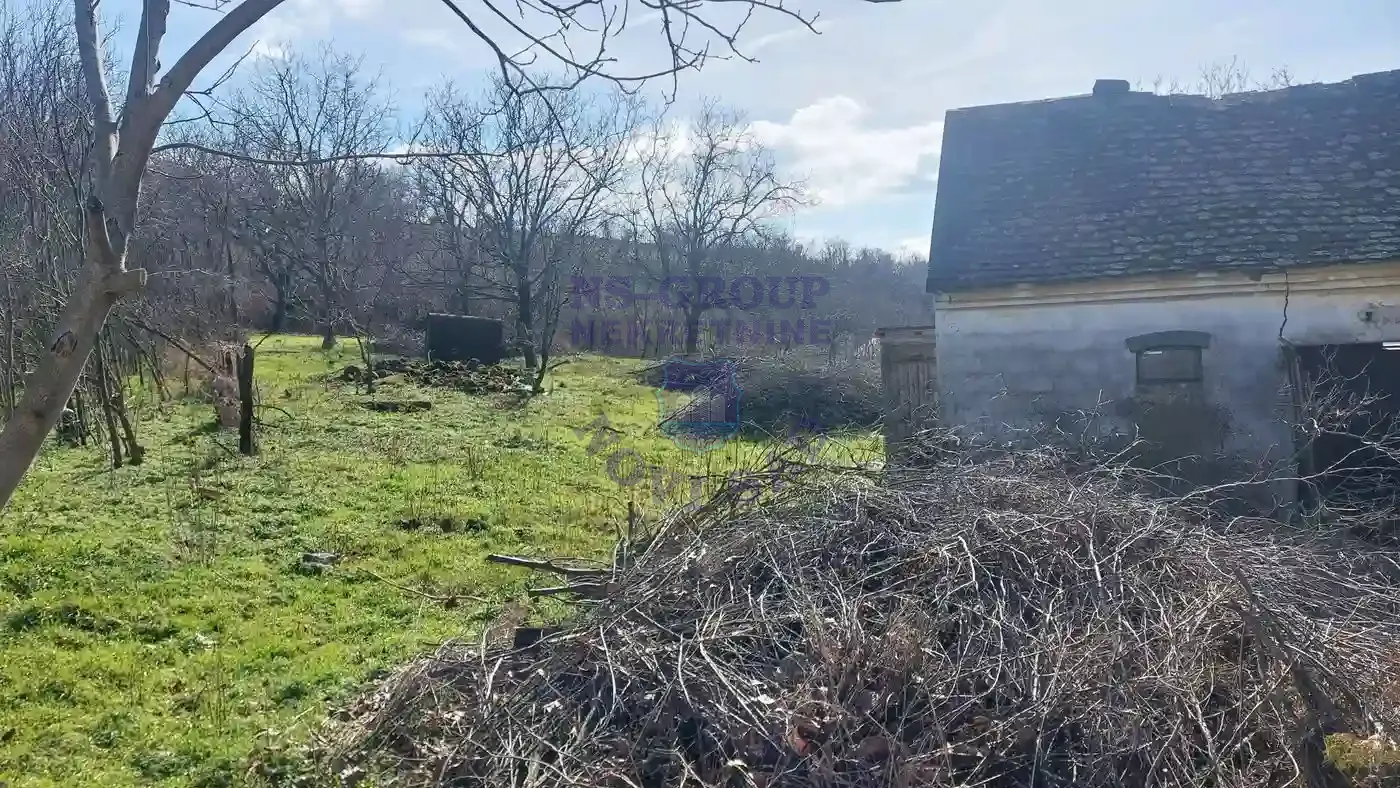 kuca na prodaju Jazak 120m2 564822