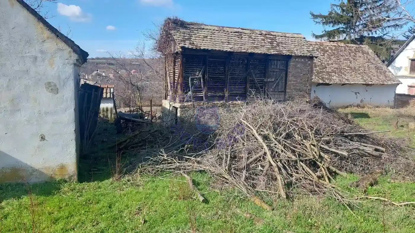kuca na prodaju Jazak 120m2 564822