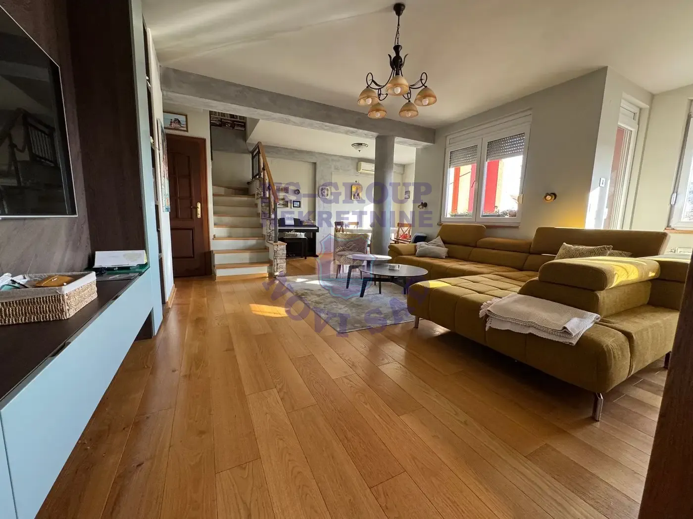 stan na prodaju Novi Sad, 100m2 564787