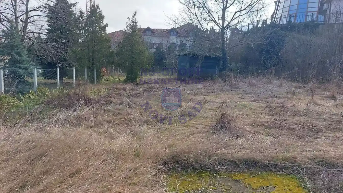 plac na prodaju Sremska Kamenica, 854m2 564922