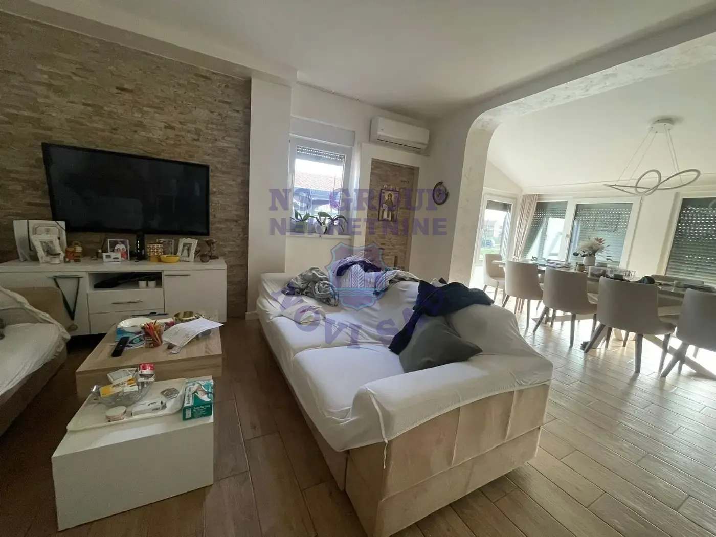 kuca na prodaju Veternik, 210m2 564983