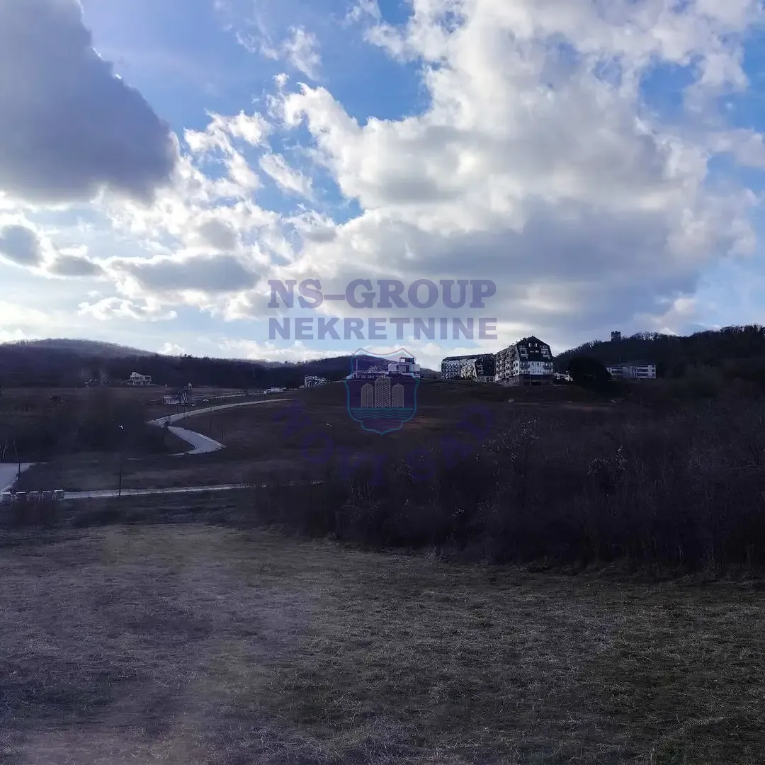 plac na prodaju Vrdnik 2705m2 564379