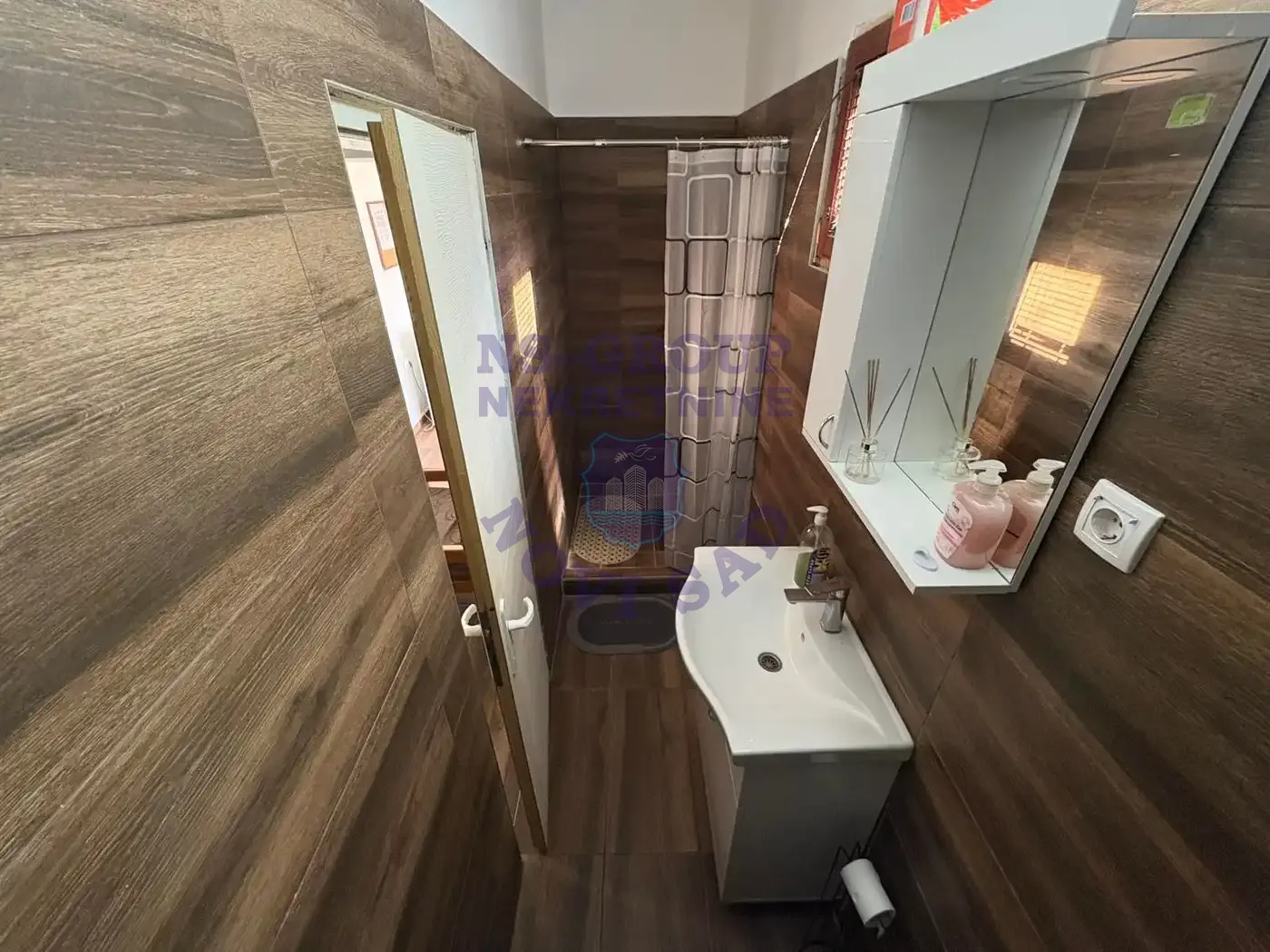 kuca na prodaju Ledinci 60m2 565073