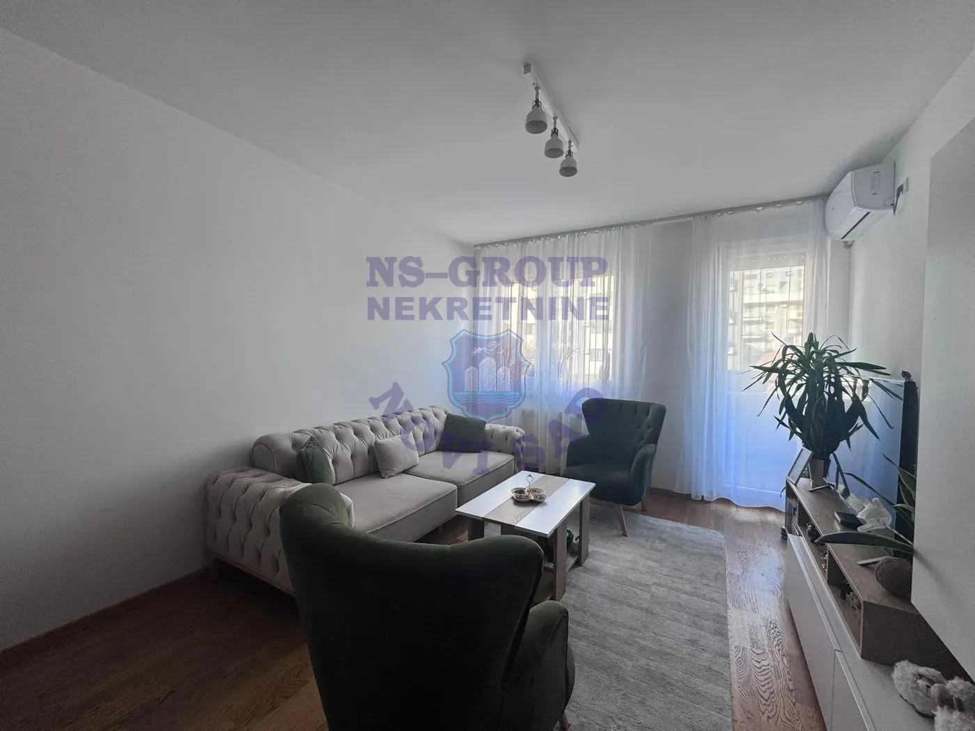 stan na prodaju Novi Sad, 61m2 565188