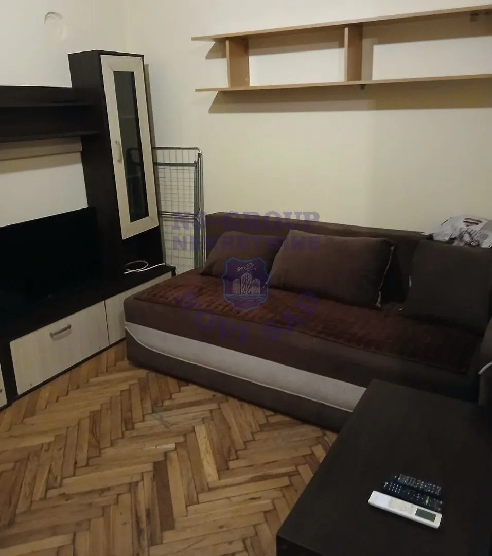 stan za izdavanje Novi Sad, 17m2 15773