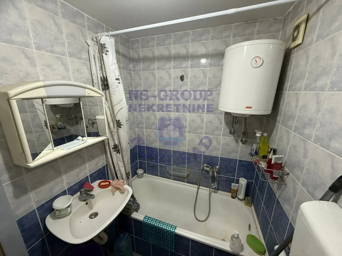 stan na prodaju Novi Sad 42m2 565403