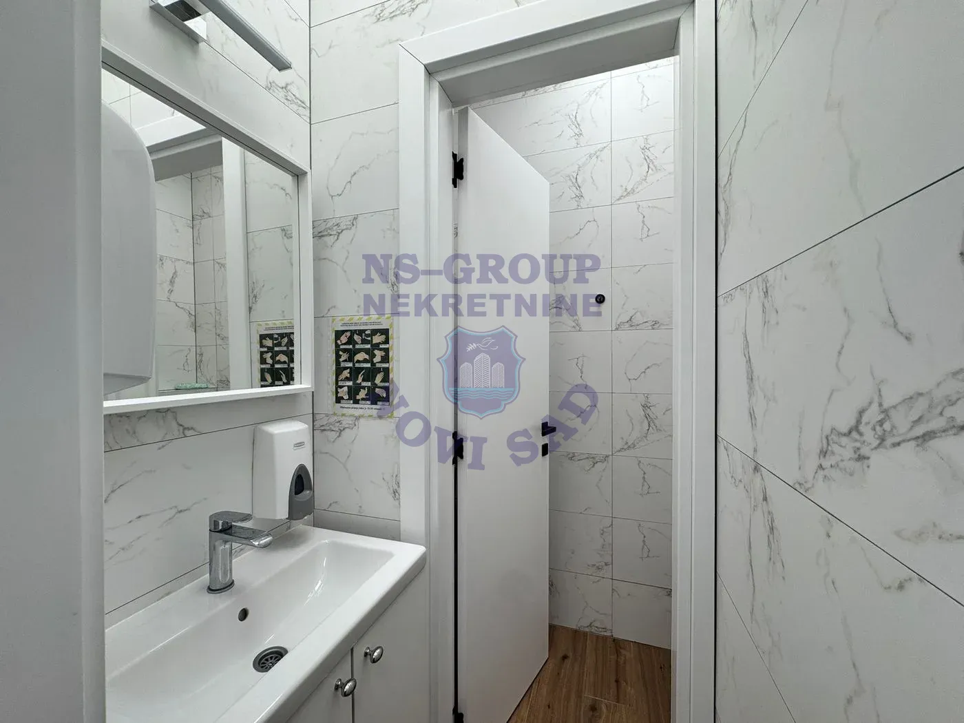 lokal na prodaju Novi Sad 66m2 565514