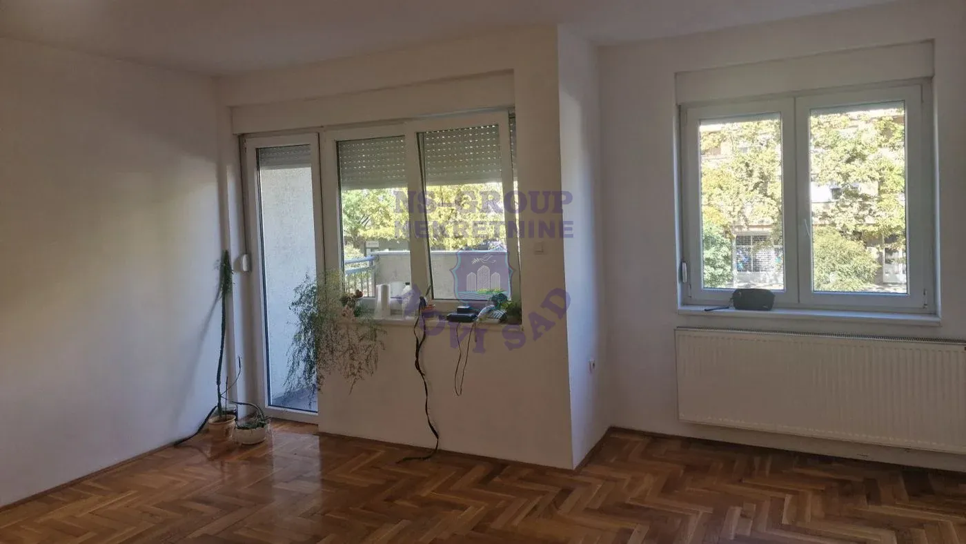 stan na prodaju Novi Sad, 67m2 15919