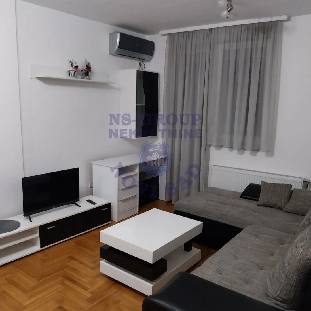 stan na prodaju Novi Sad, 44m2 15918