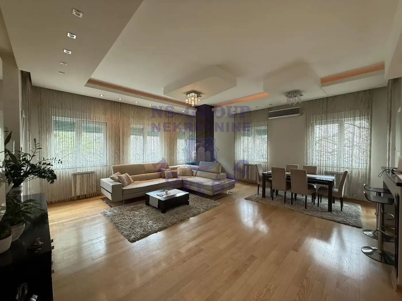 stan na prodaju Novi Sad, 127m2 566591