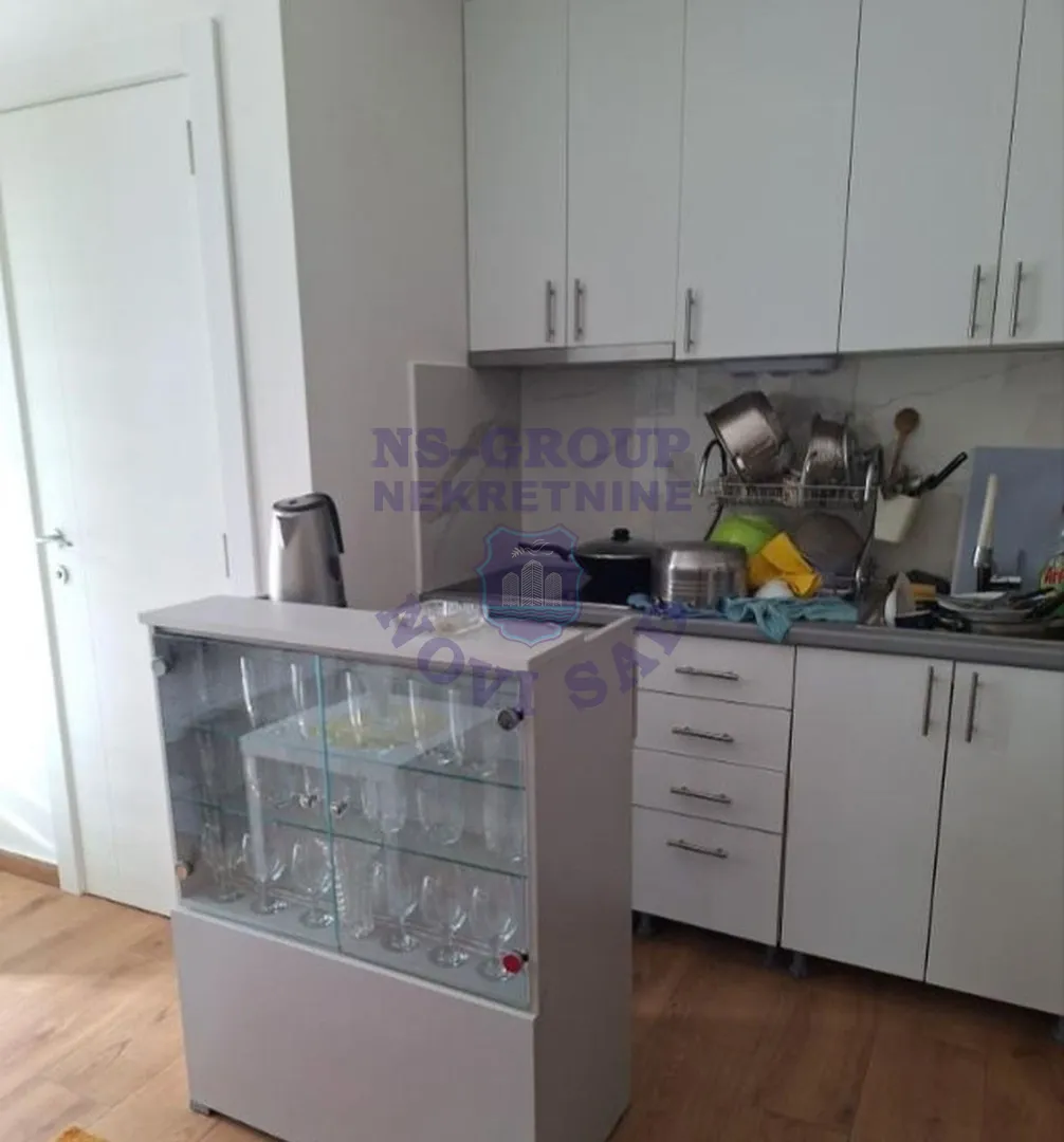 stan na prodaju Veternik 44m2 566648