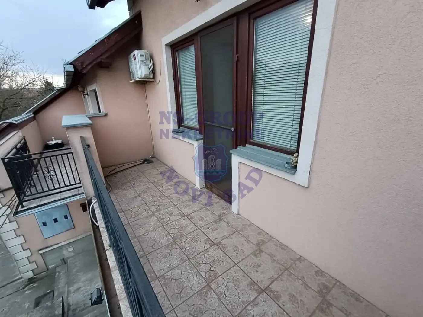kuca na prodaju Veternik 325m2 542405