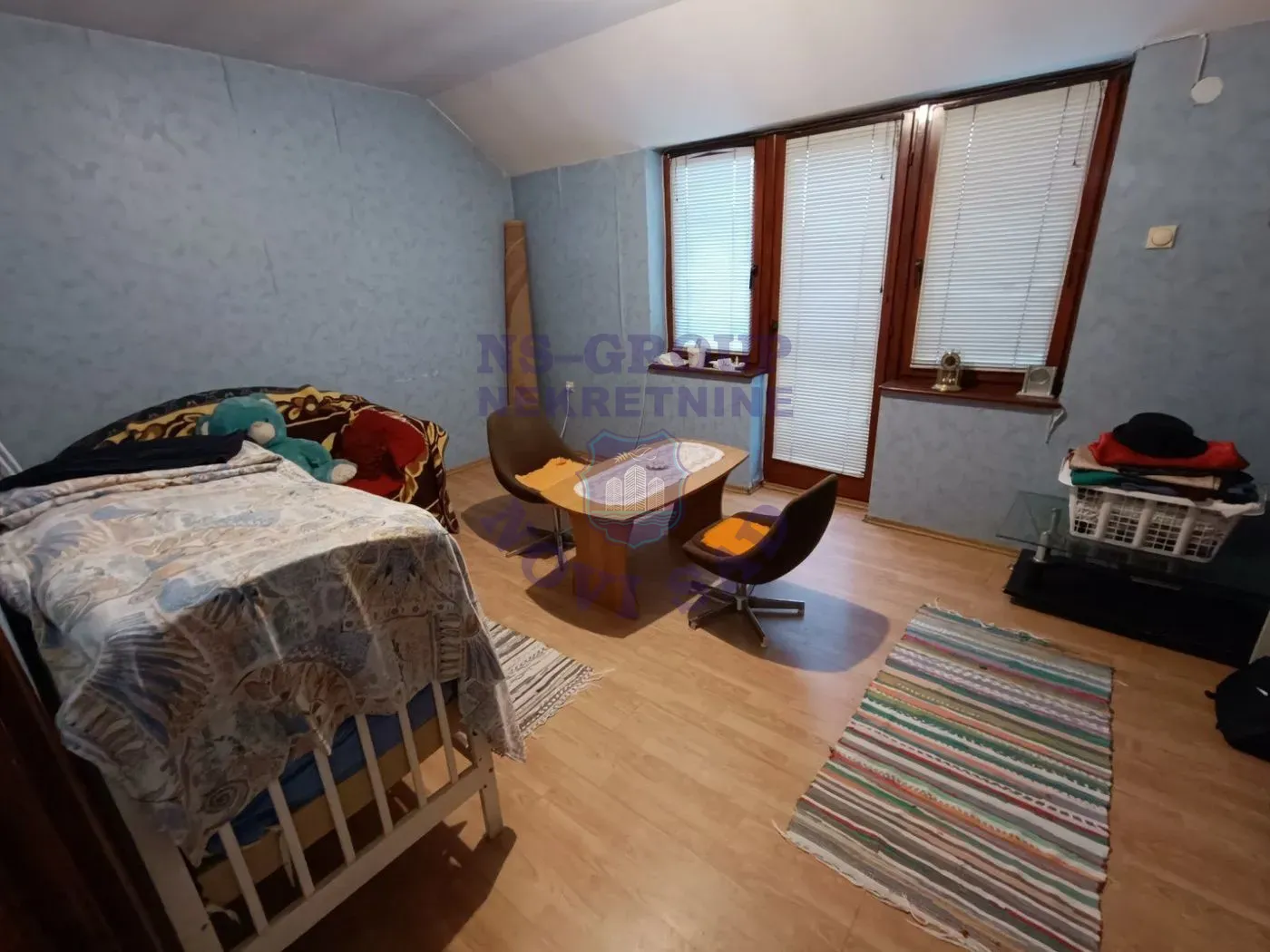 kuca na prodaju Veternik 325m2 542405
