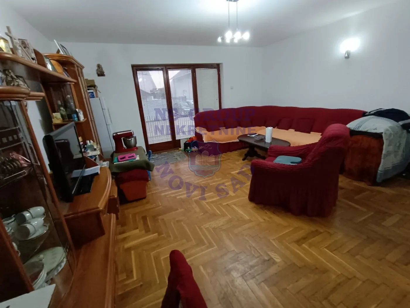 kuca na prodaju Veternik 325m2 542405