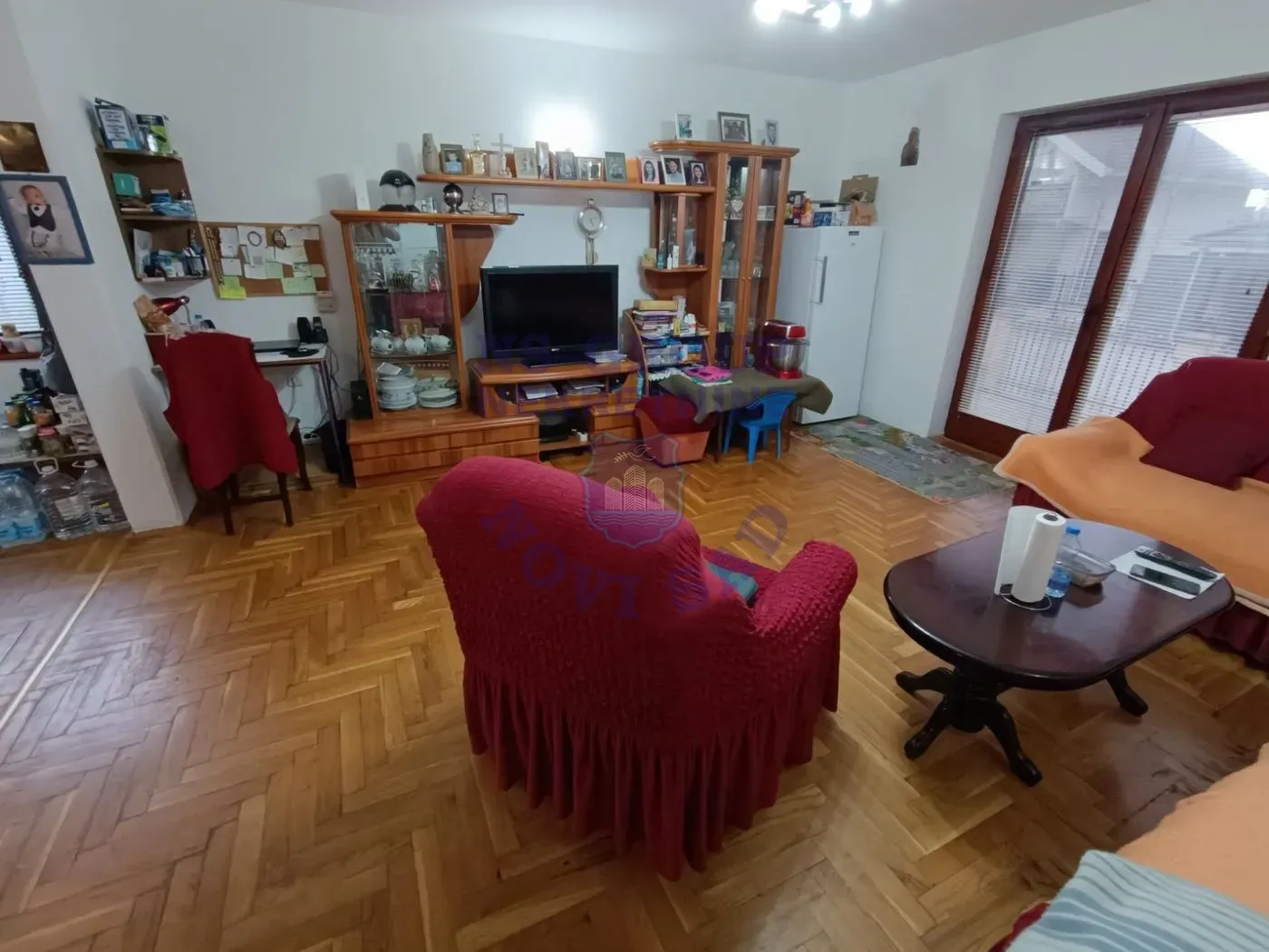 kuca na prodaju Veternik 325m2 542405