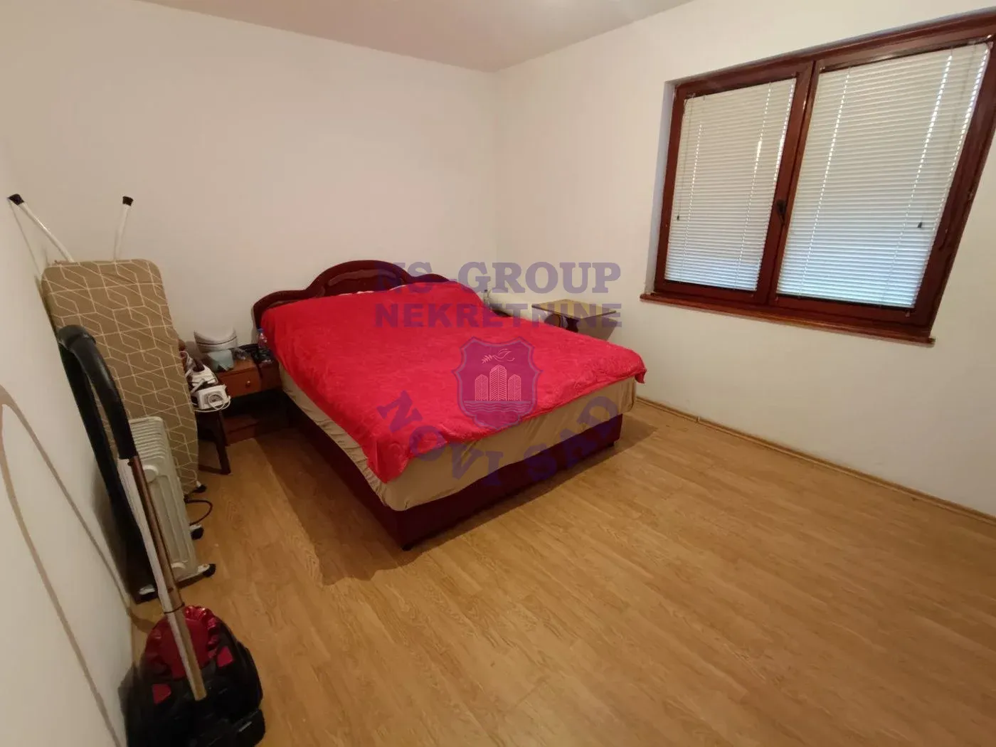 kuca na prodaju Veternik 325m2 542405