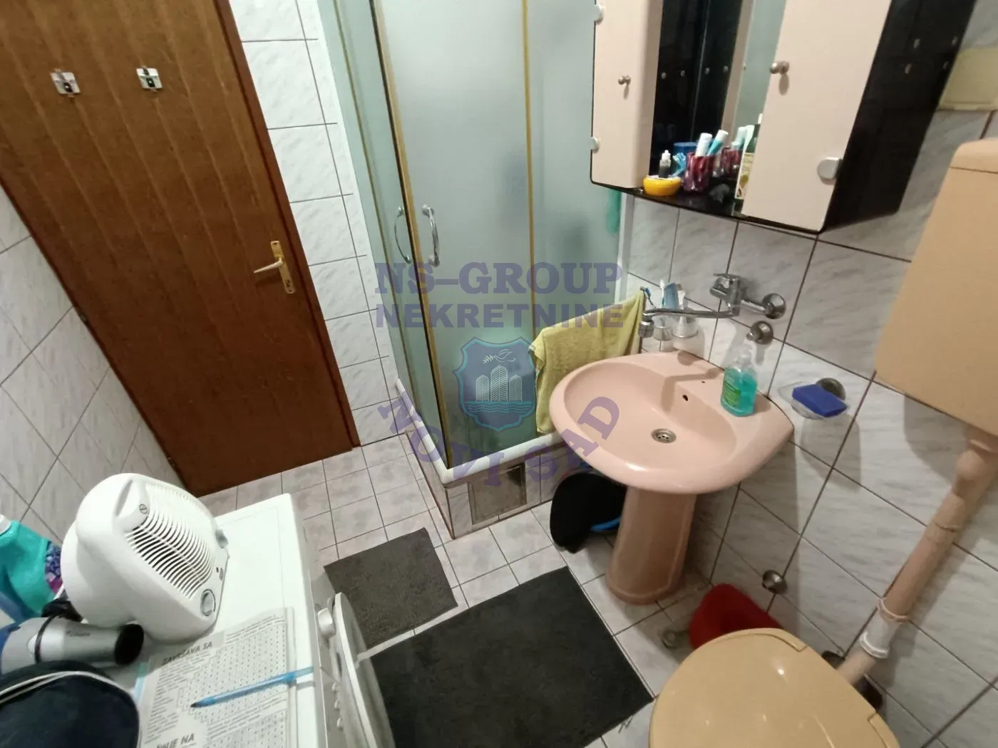 kuca na prodaju Veternik 325m2 542405