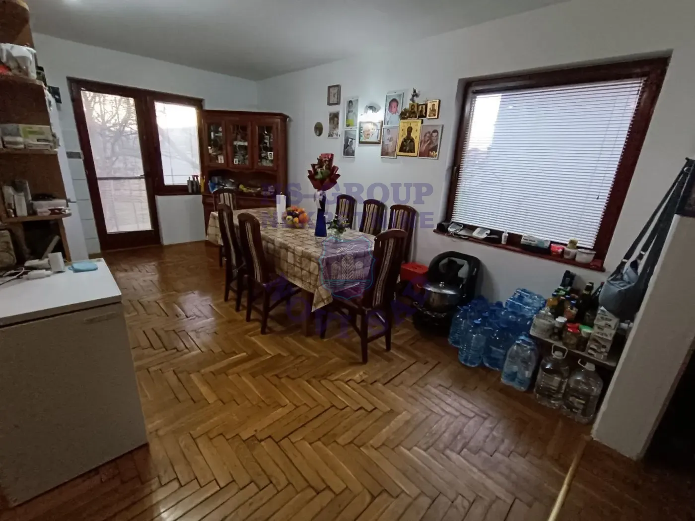 kuca na prodaju Veternik 325m2 542405