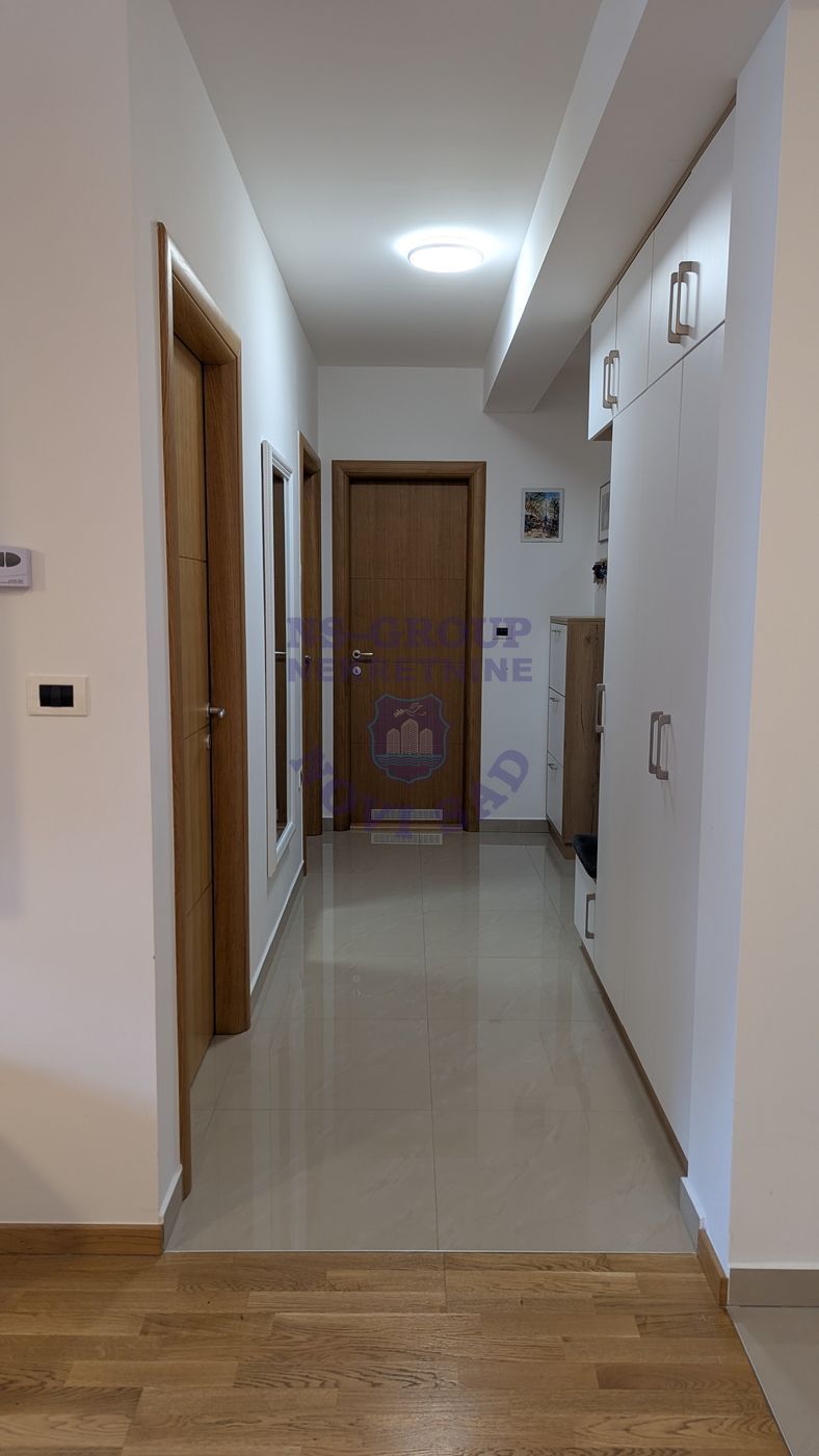 stan na prodaju Novi Sad 67m2 566928