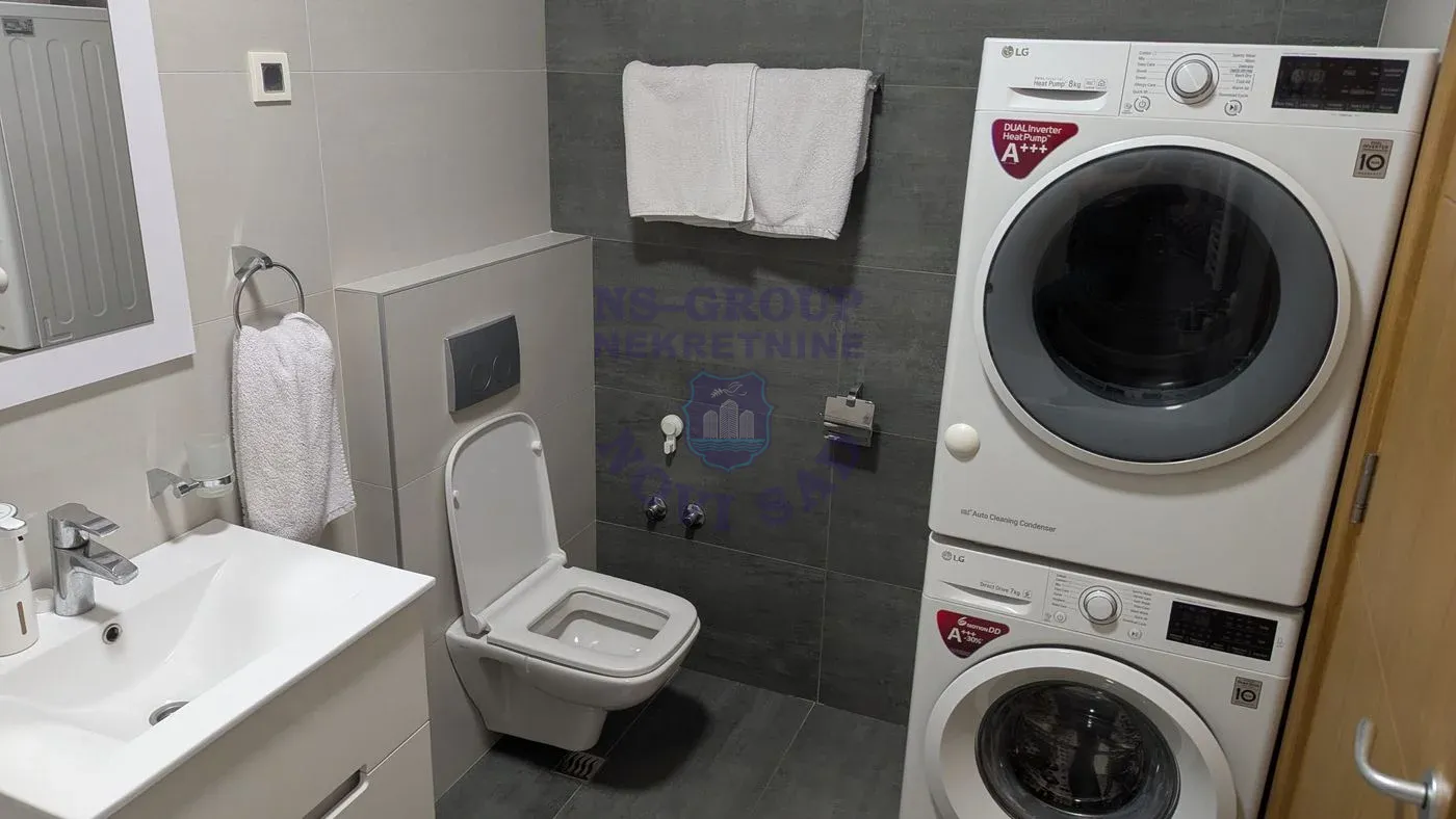 stan na prodaju Novi Sad 67m2 566928