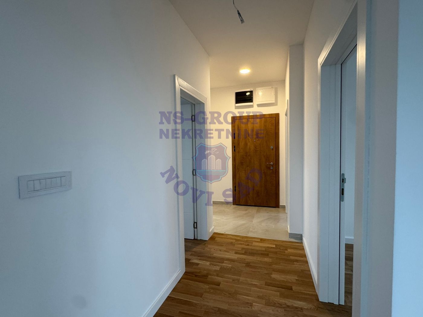 stan na prodaju Veternik 77m2 556925