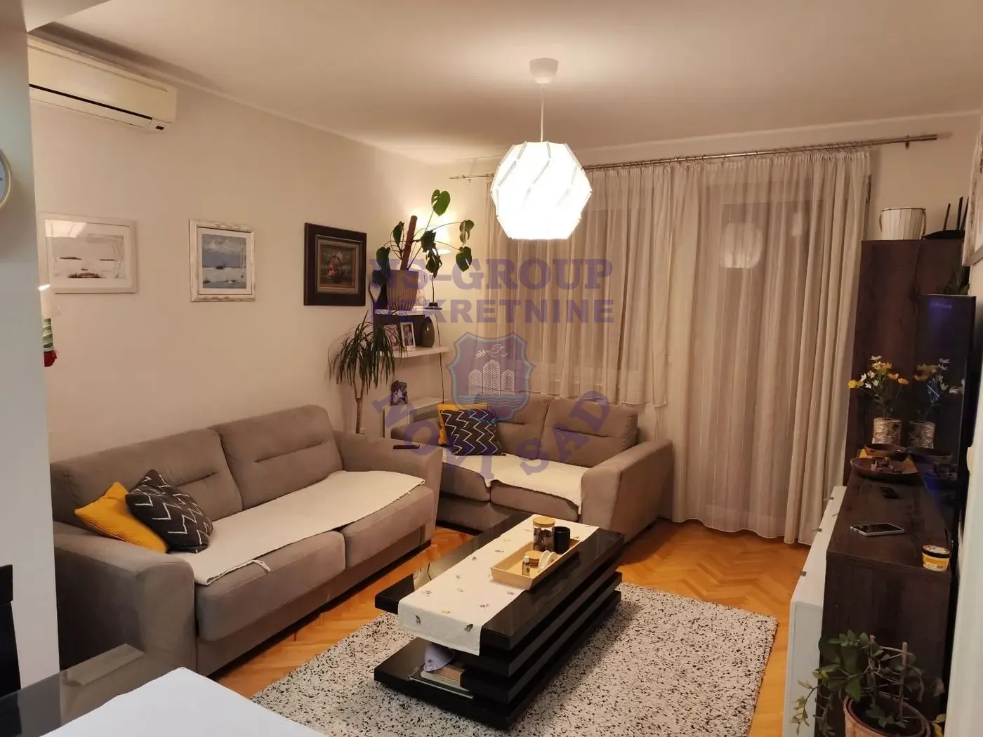 stan na prodaju Novi Sad, 60m2 567281