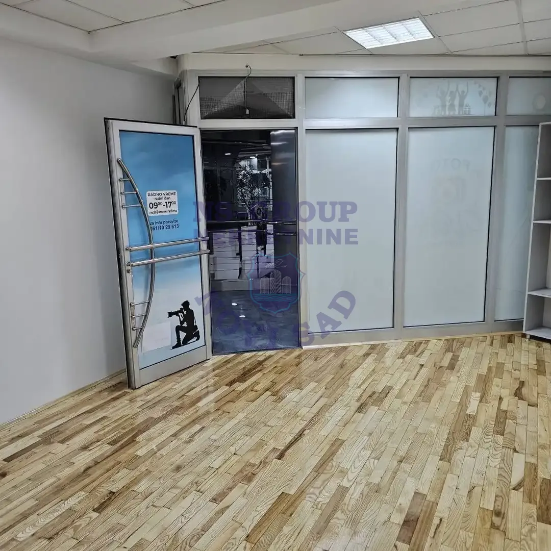 lokal na prodaju Novi Sad, 19m2 567336