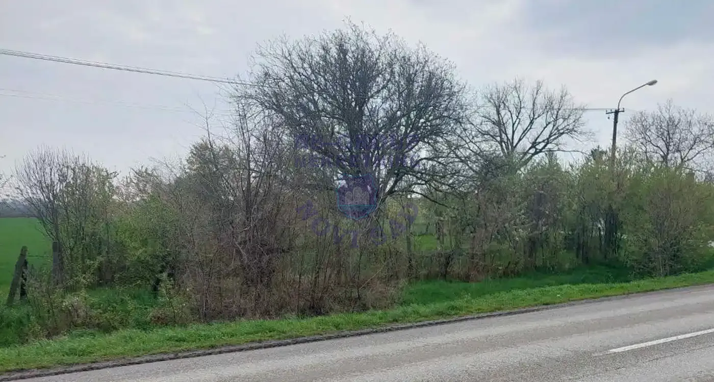 plac na prodaju Srbobran, 834m2 563459