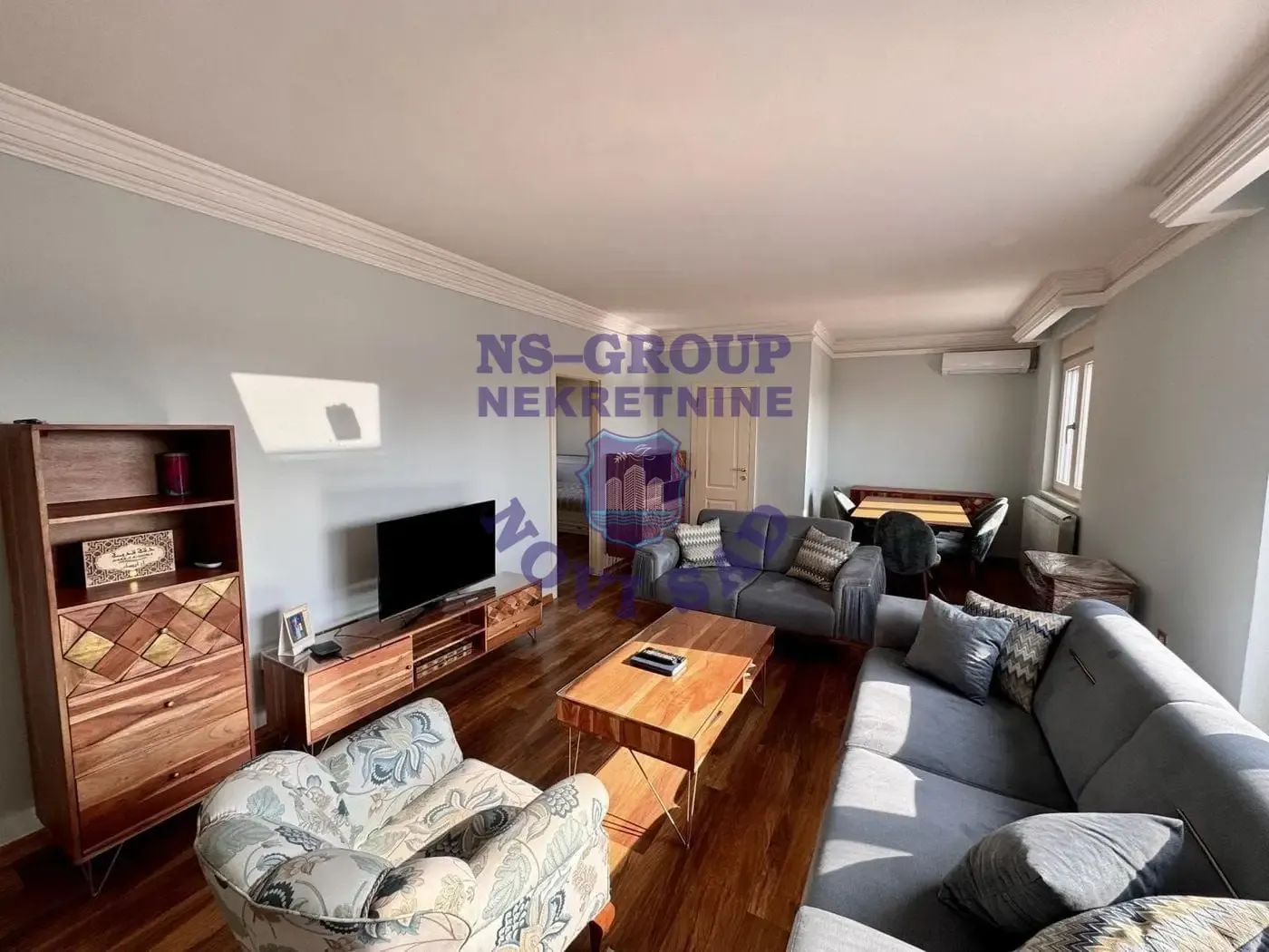 stan na prodaju Novi Sad, 66m2 563885