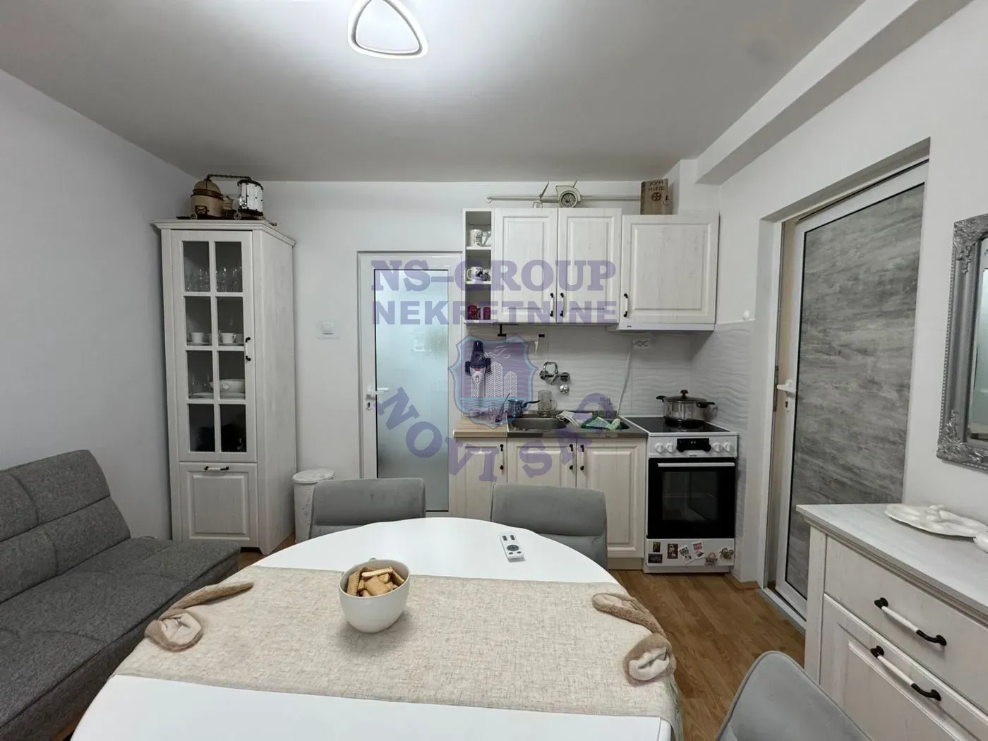 stan na prodaju Novi Sad 32m2 567639