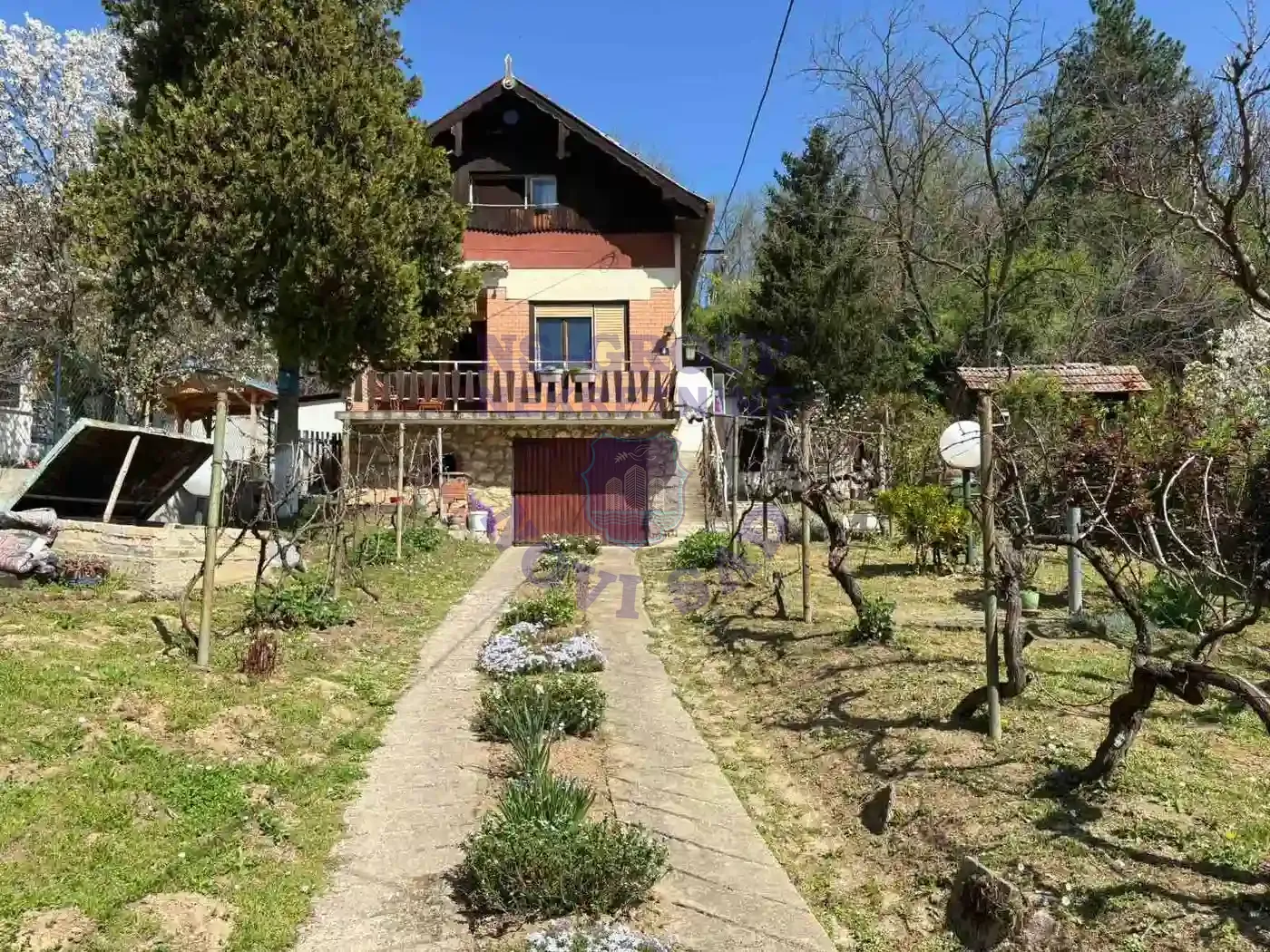 kuca na prodaju Irig 48m2 567855