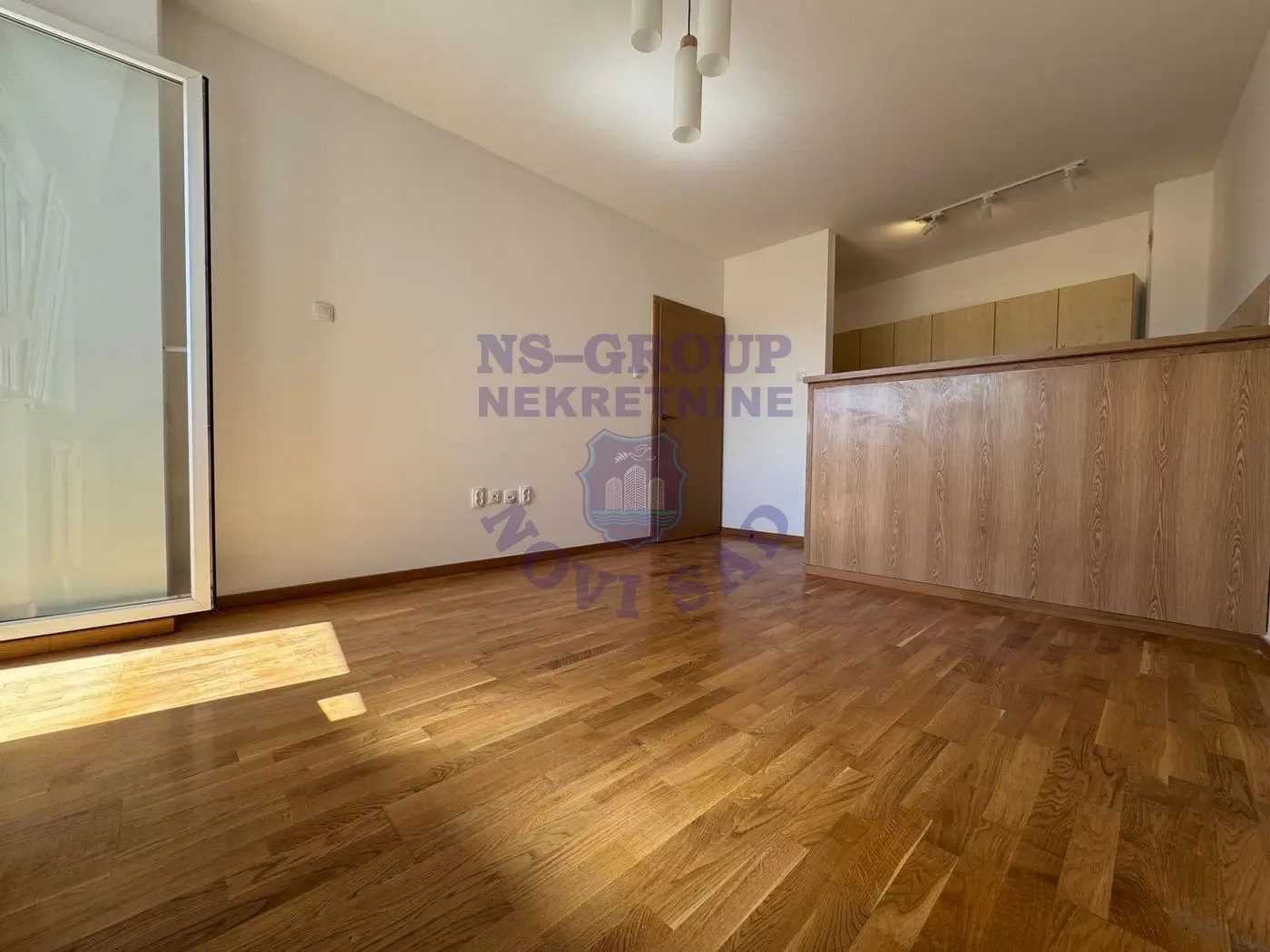 stan na prodaju Novi Sad, 40m2 566339