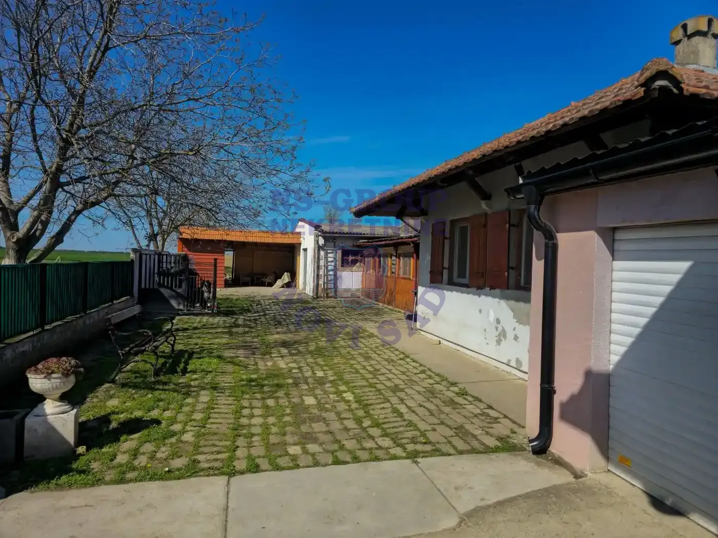 kuca na prodaju Čenej 267m2 567027