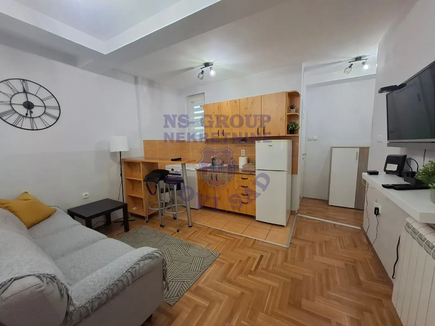 stan na prodaju Novi Sad, 25m2 567896