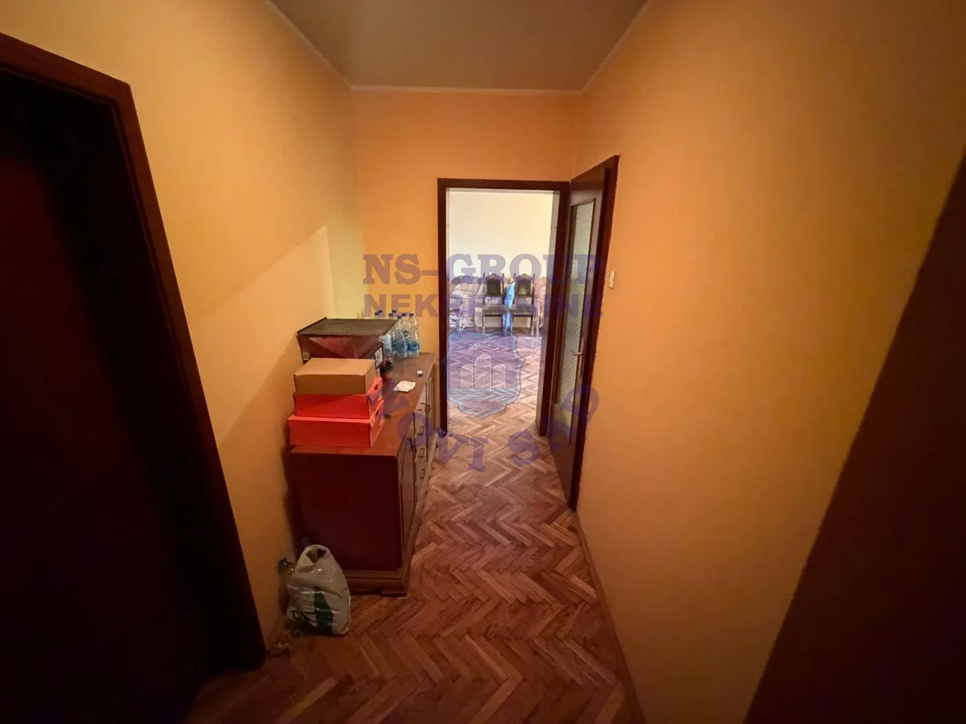 stan na prodaju Veternik 82m2 568047
