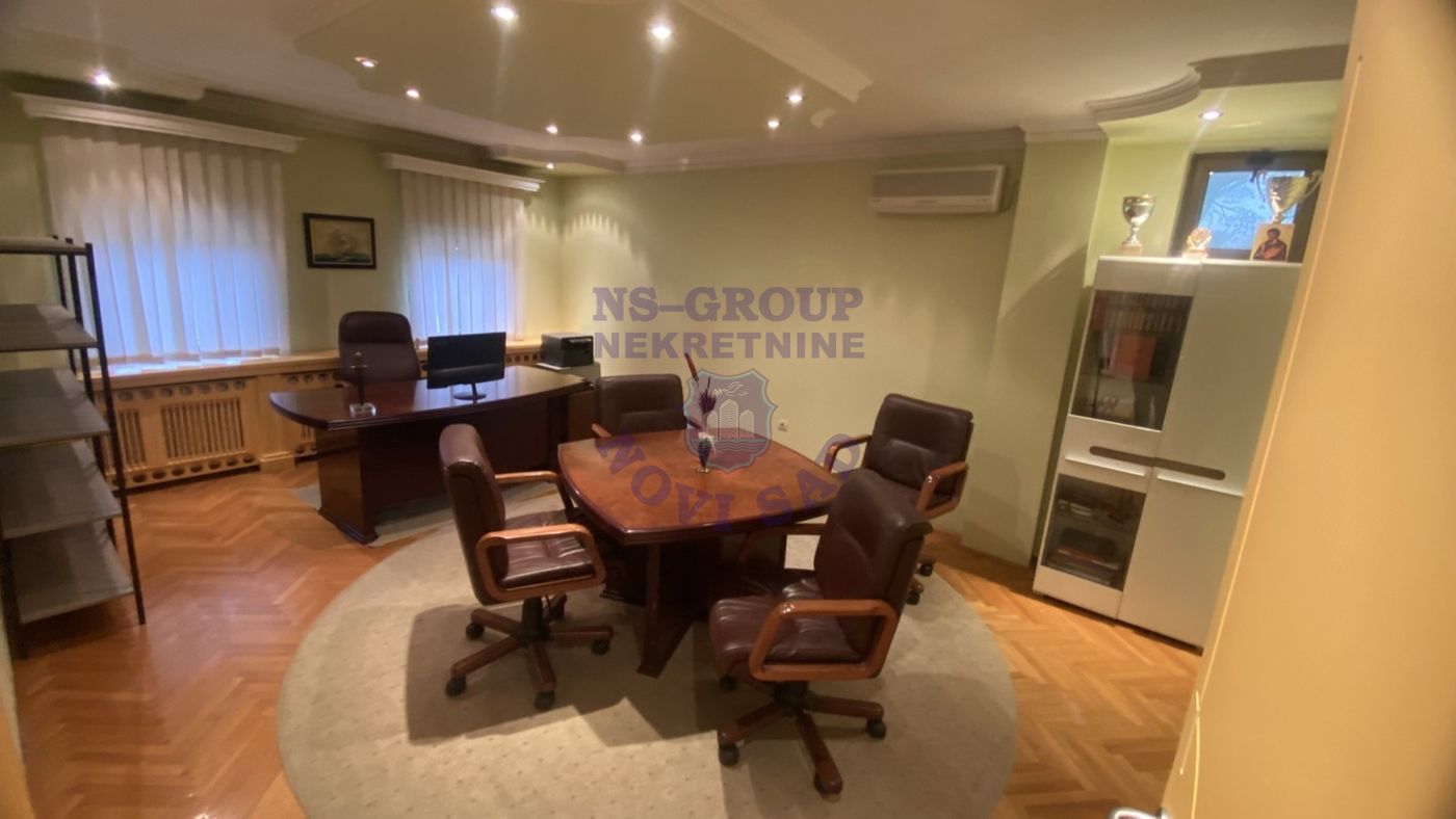 lokal za izdavanje Novi Sad, 120m2 16093