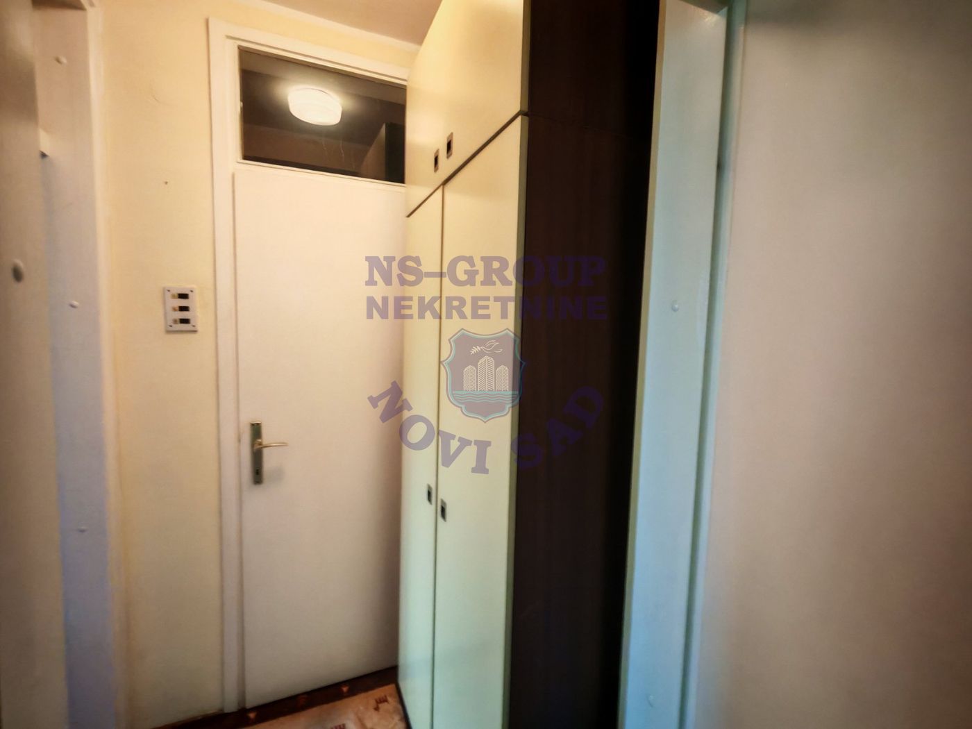 stan na prodaju Novi Sad 50m2 568095