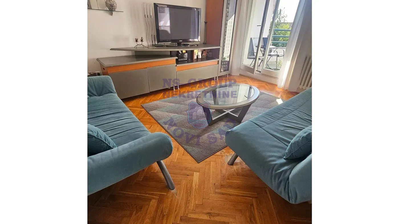 stan na prodaju Novi Sad, 49m2 568240