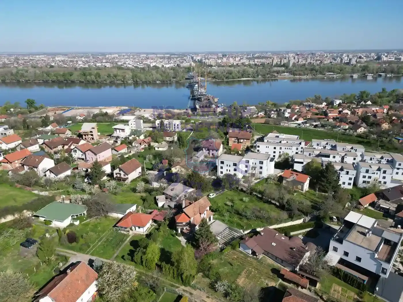kuca na prodaju Sremska Kamenica 170m2 561706