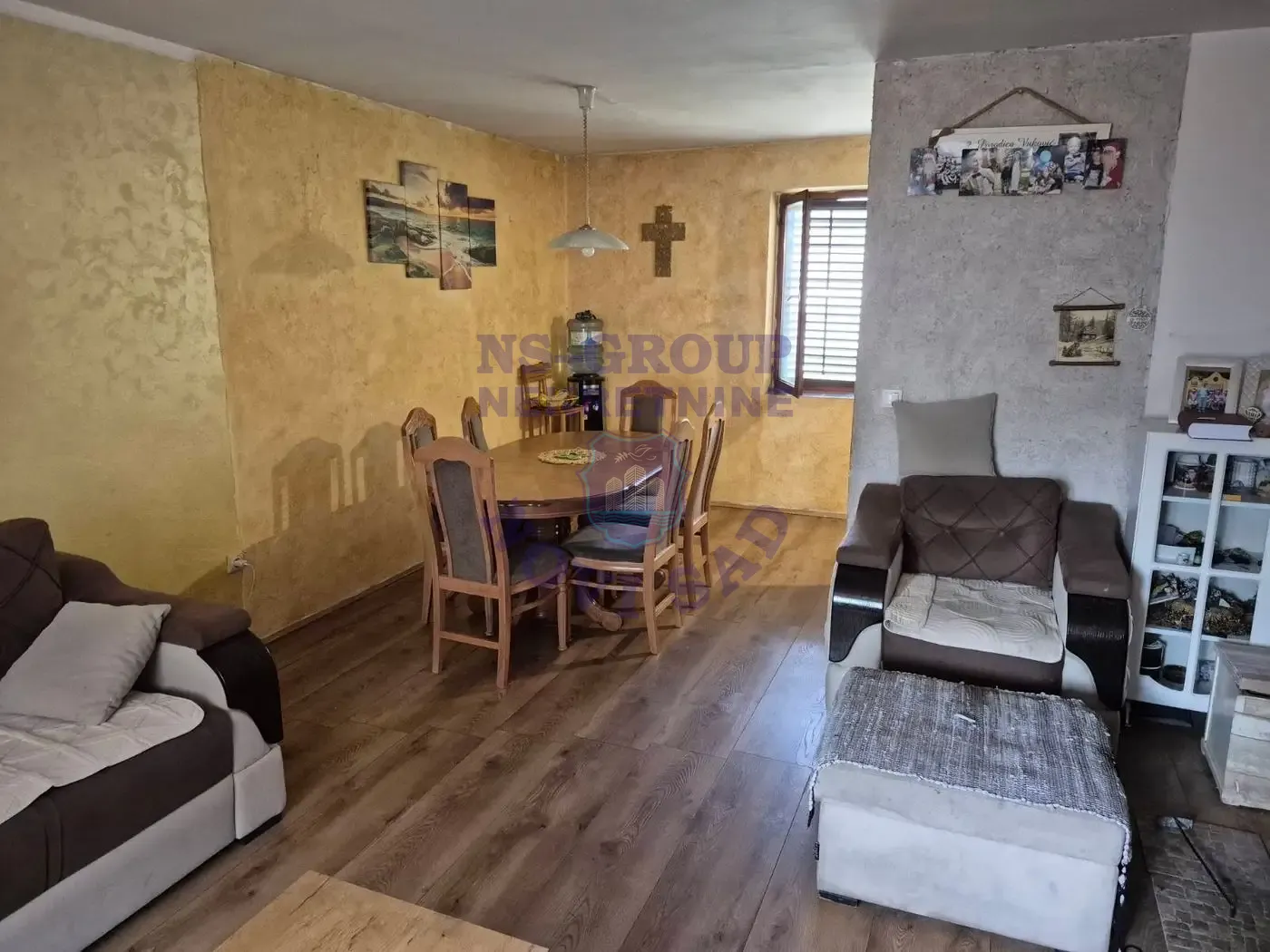 kuca na prodaju Petrovaradin 385m2 568079