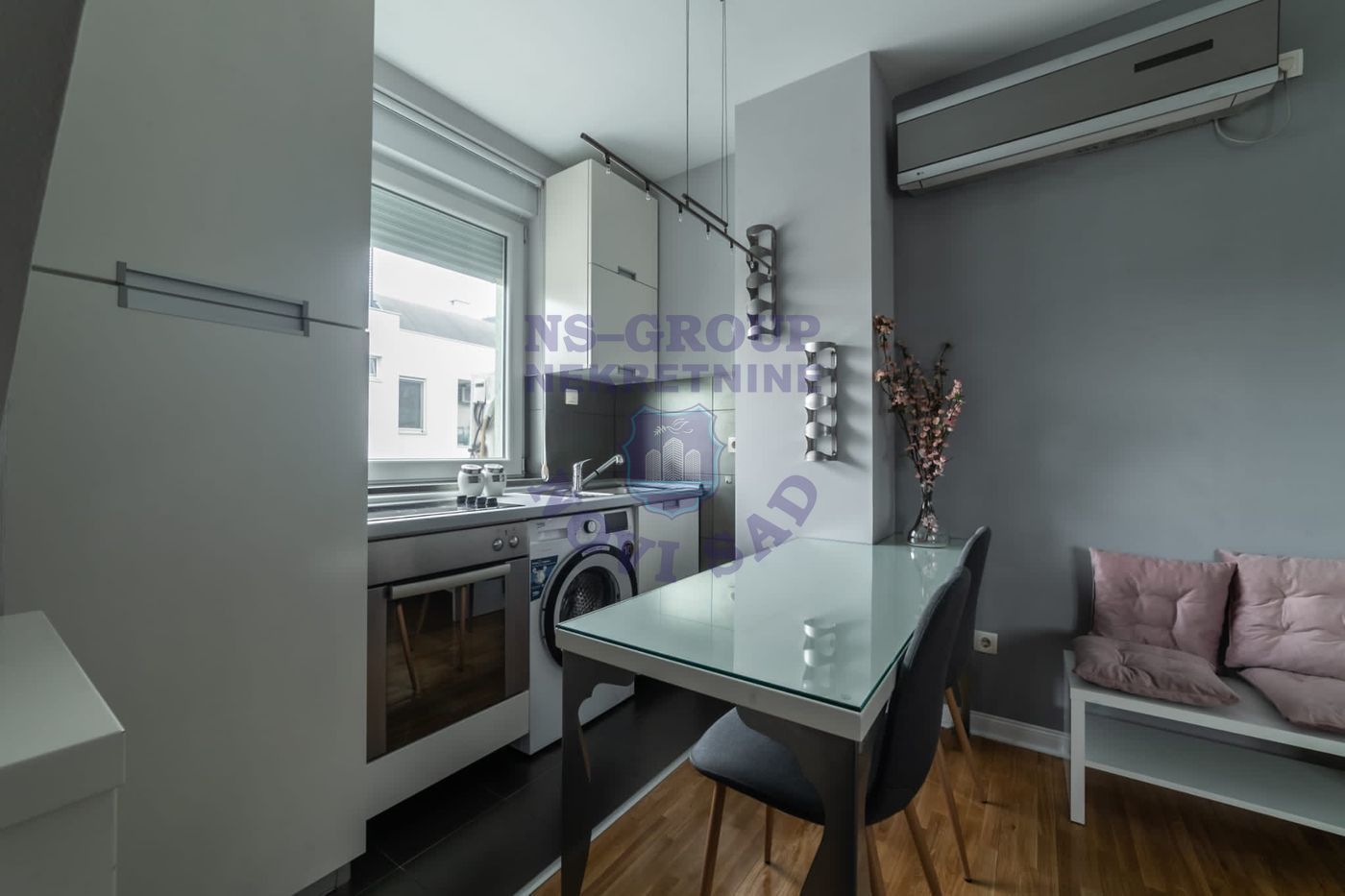 stan na prodaju Novi Sad 49m2 569049