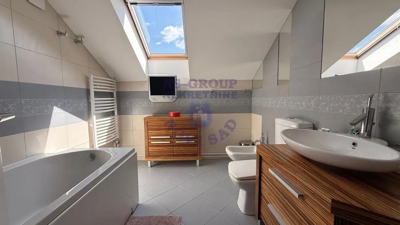 stan na prodaju Novi Sad 146m2 569064