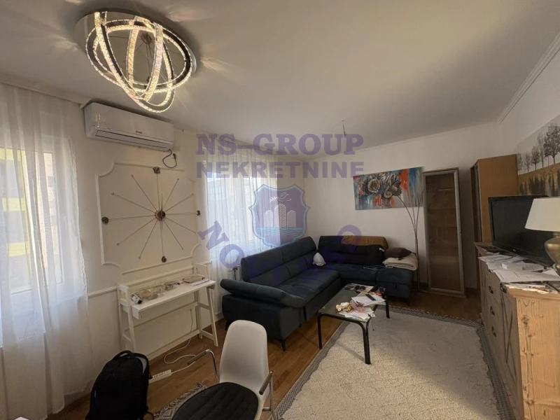 stan na prodaju Novi Sad, 67m2 569073
