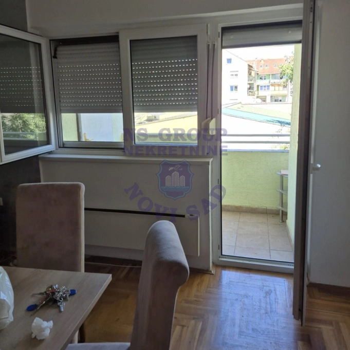 stan za izdavanje Novi Sad 50m2 16311