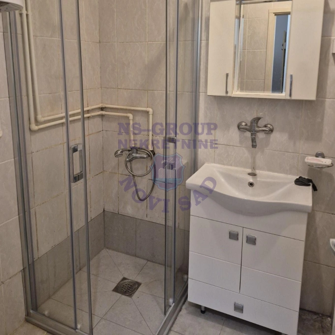 stan za izdavanje Novi Sad 50m2 16311