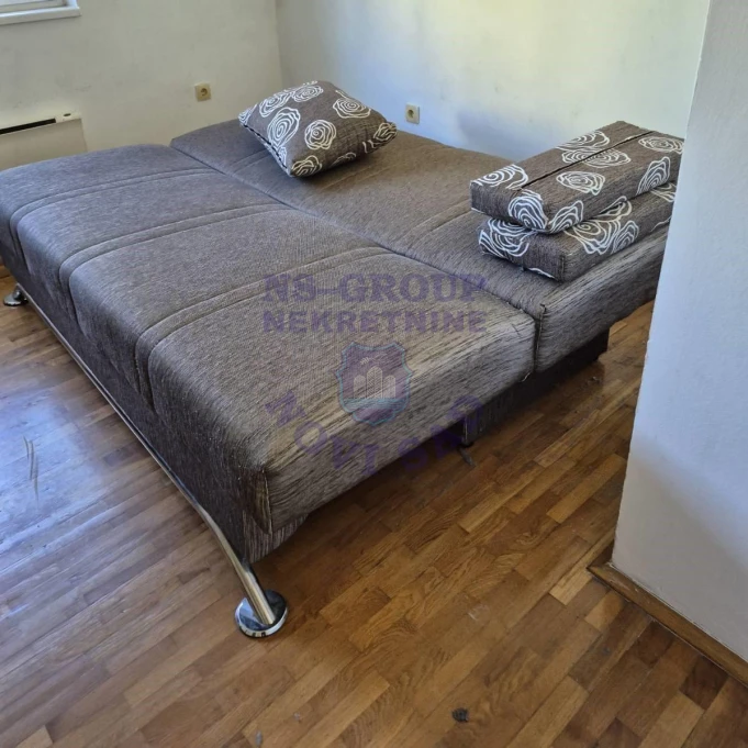 stan za izdavanje Novi Sad 50m2 16311