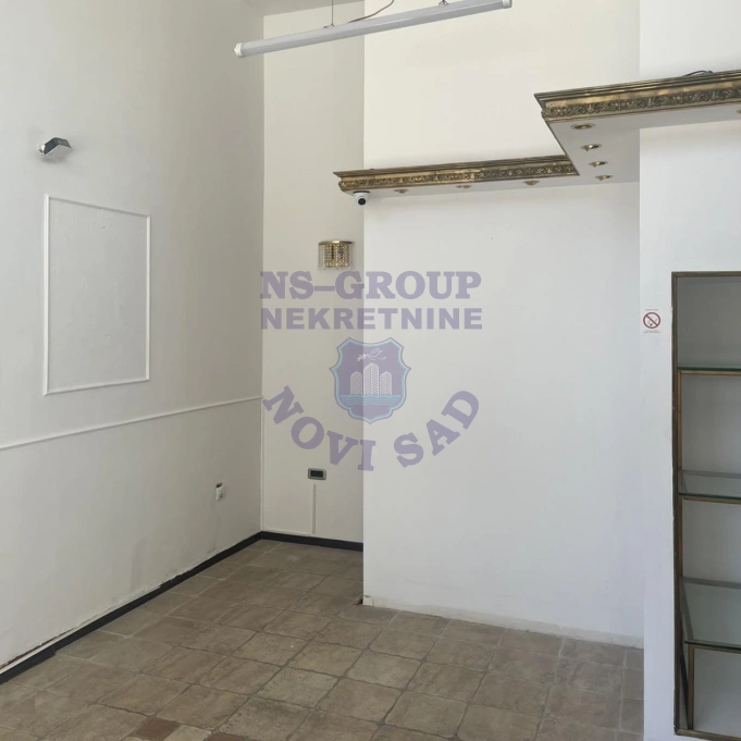 lokal za izdavanje Novi Sad 42m2 16219